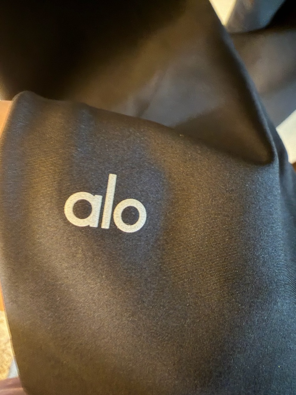 ALO Yoga Airlift High Waist Suit Up Legging - Picture 7 of 7